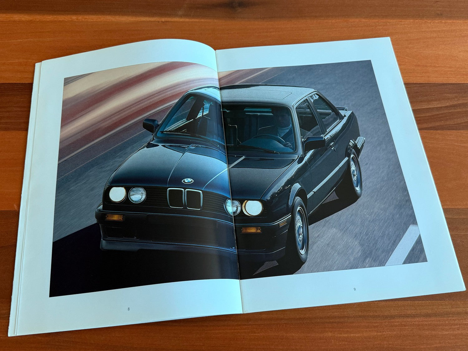 BMW-E30 318is 318i 1990-Dealership-Sales-Brochure