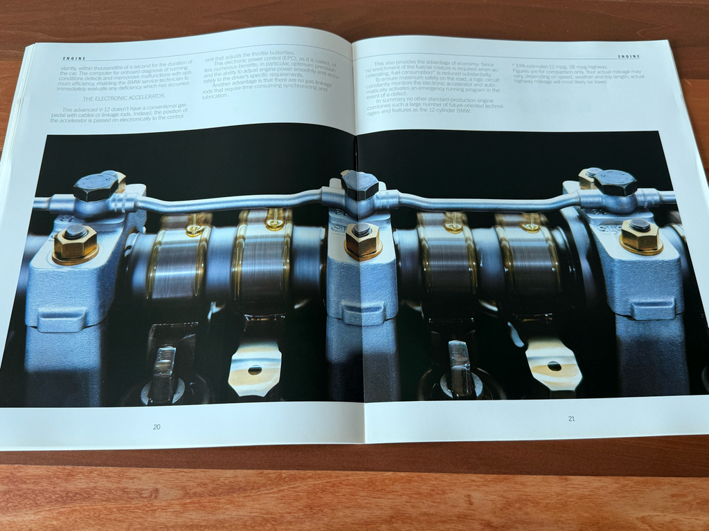 BMW-E32 750iL, 1990-Dealership-Sales-Brochure