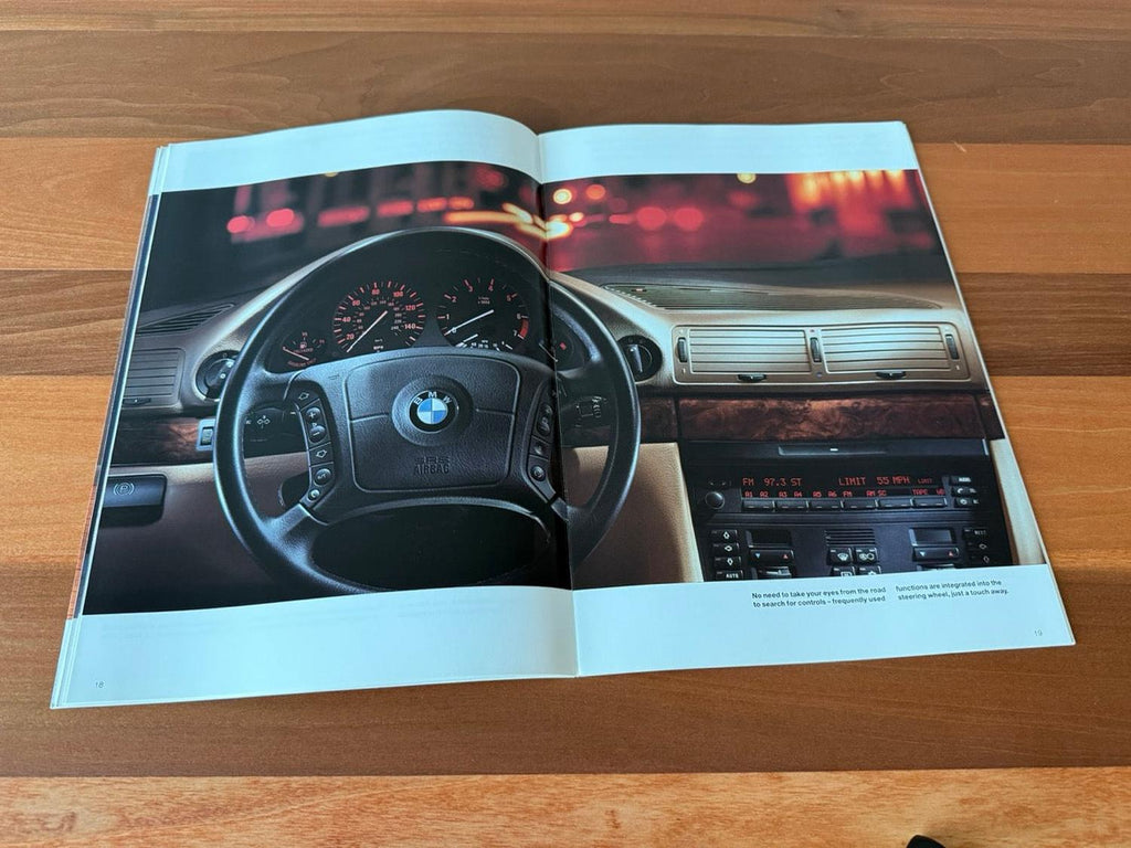 BMW-E38, 1997-Dealership-Sales-Brochure