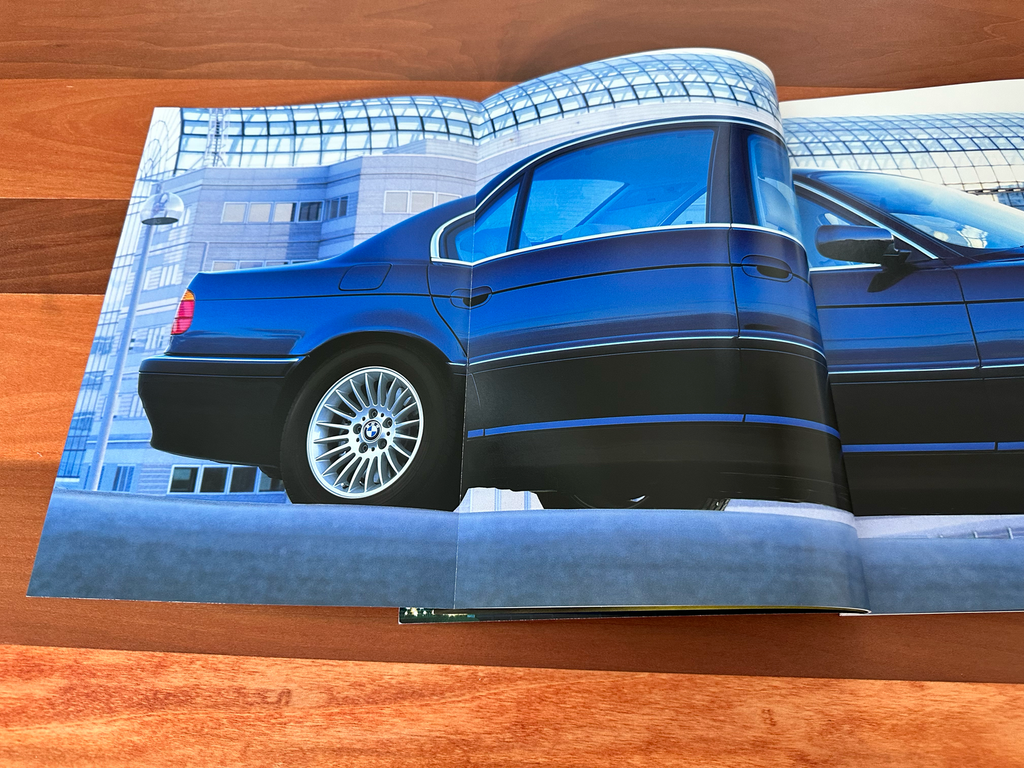 BMW-E38, 2000-Dealership-Sales-Brochure