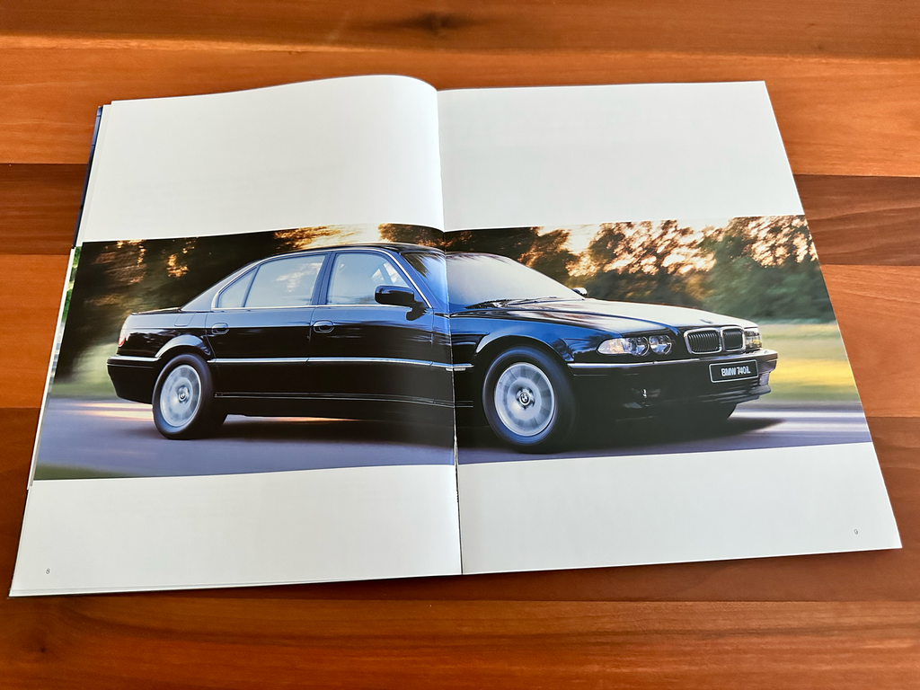 BMW-E38, 2001-Dealership-Sales-Brochure