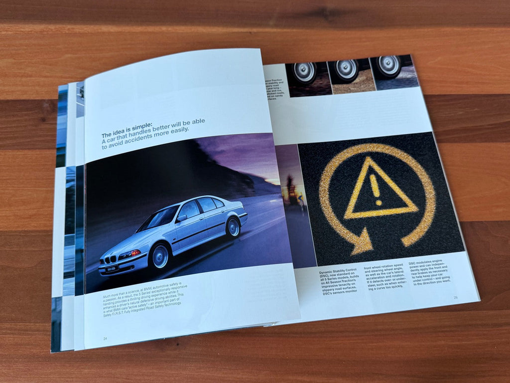 BMW-E39 Sedan, 2000-Dealership-Sales-Brochure