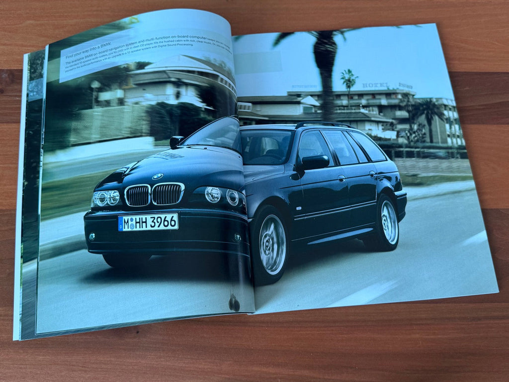 BMW-E39 Touring, 2002-Dealership-Sales-Brochure