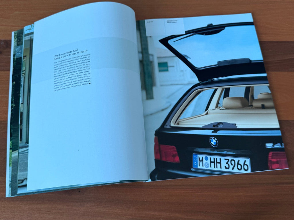 BMW-E39 Touring, 2002-Dealership-Sales-Brochure