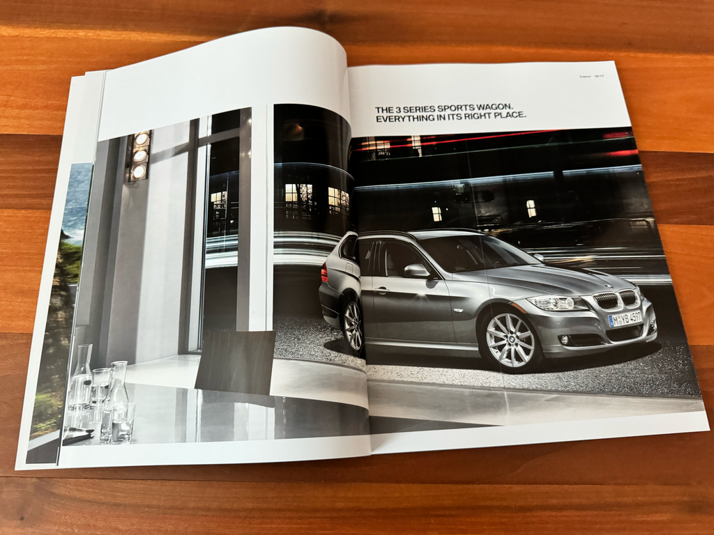 BMW-E91 Touring, 2010-Dealership-Sales-Brochure