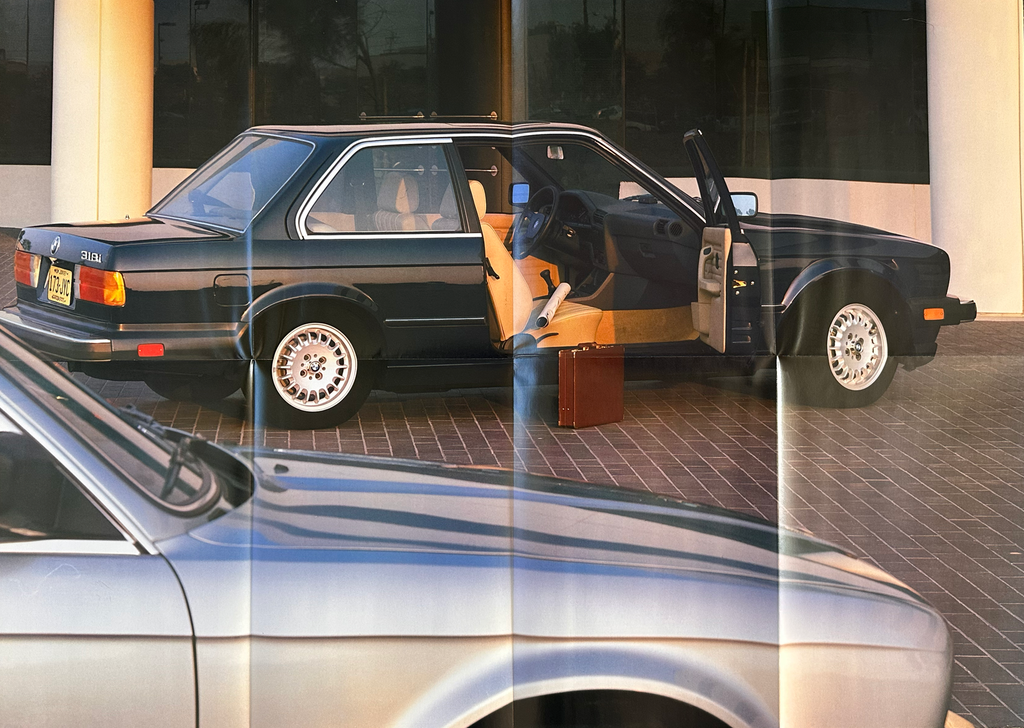 BMW-E30 318i, 1983 Foldout-Dealership-Sales-Brochure