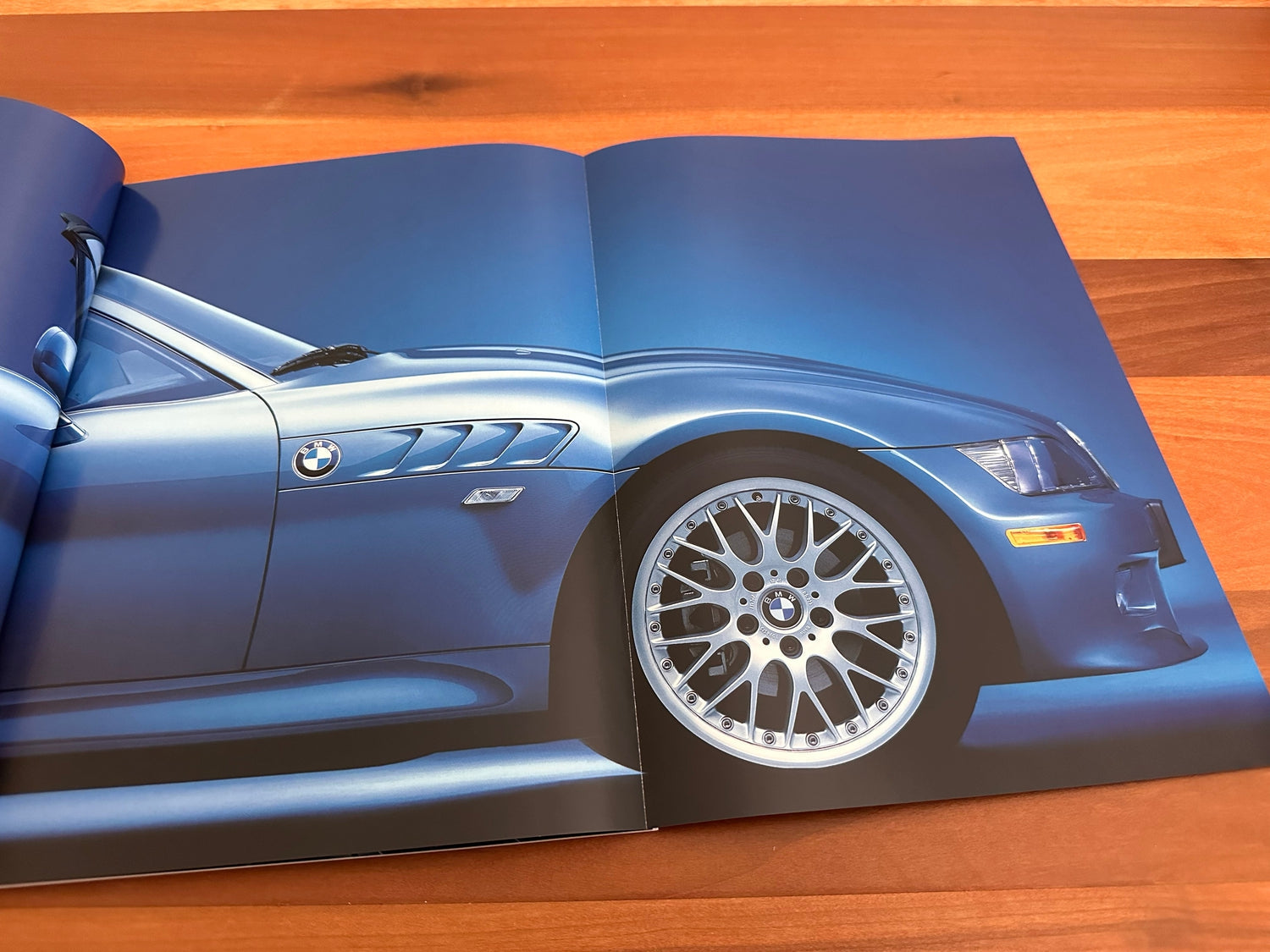 BMW-Z3 Roadster, 2000-Dealership-Sales-Brochure